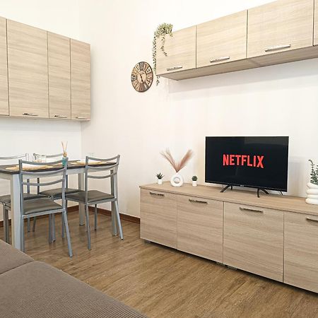 S&M Apartments "Casa Barbara"- Intero Appartamento Vicino A Metro M2 E Ospedale Milánó Kültér fotó